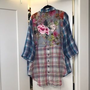 Soft surroundings mixed media top